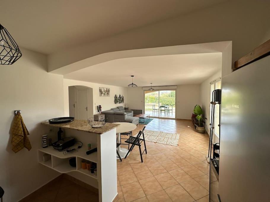 Ferienwohnung Grande Annexe De Maison Avec Jardin Aix-en-Provence Exterior foto